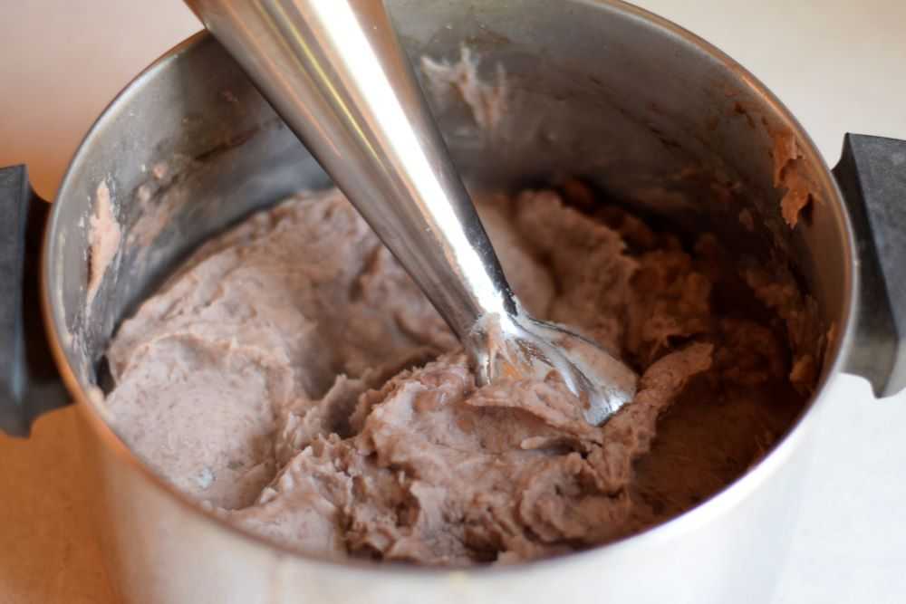 Refried beans made with an immersion blender